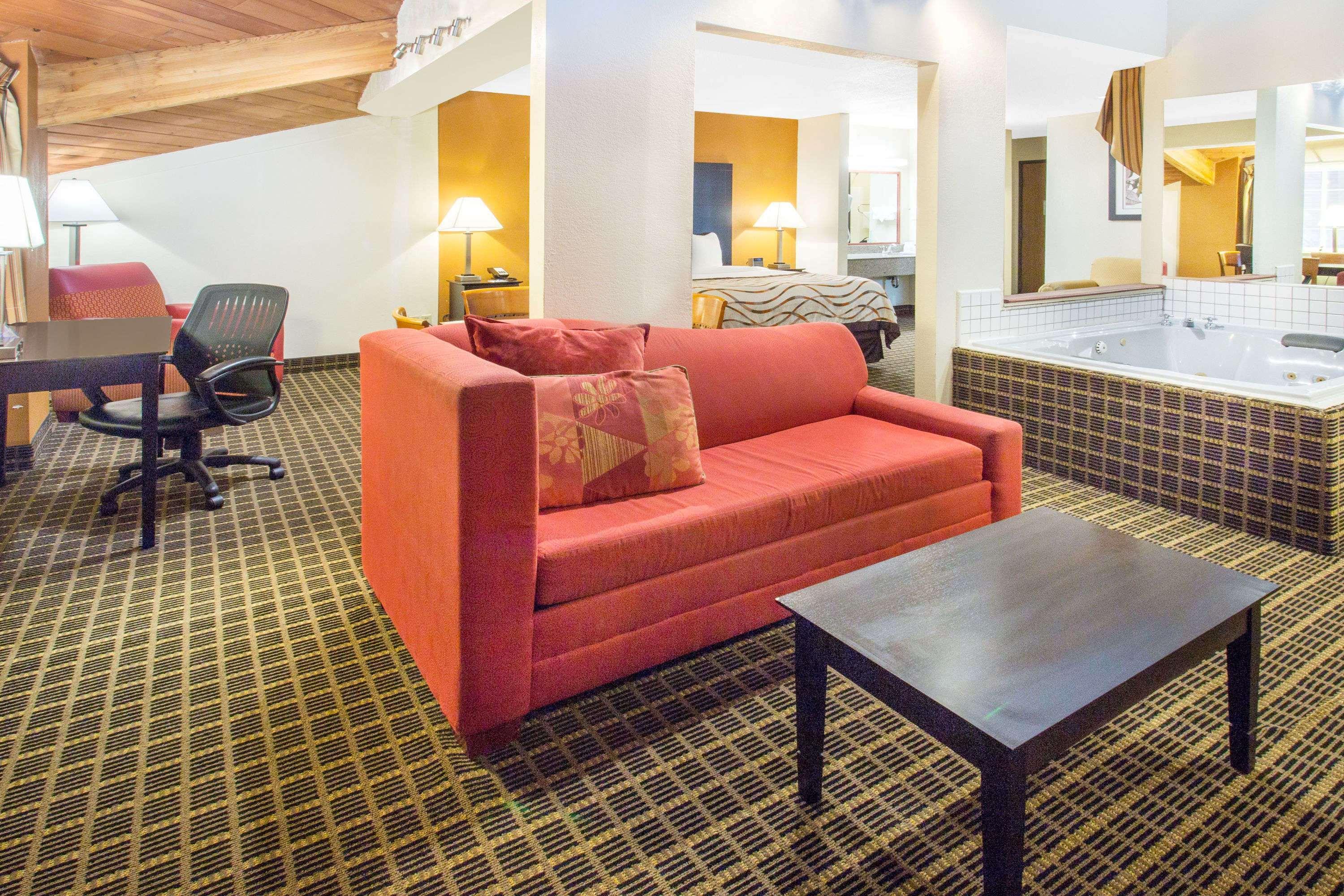 Baymont By Wyndham Muskegon Otel Dış mekan fotoğraf