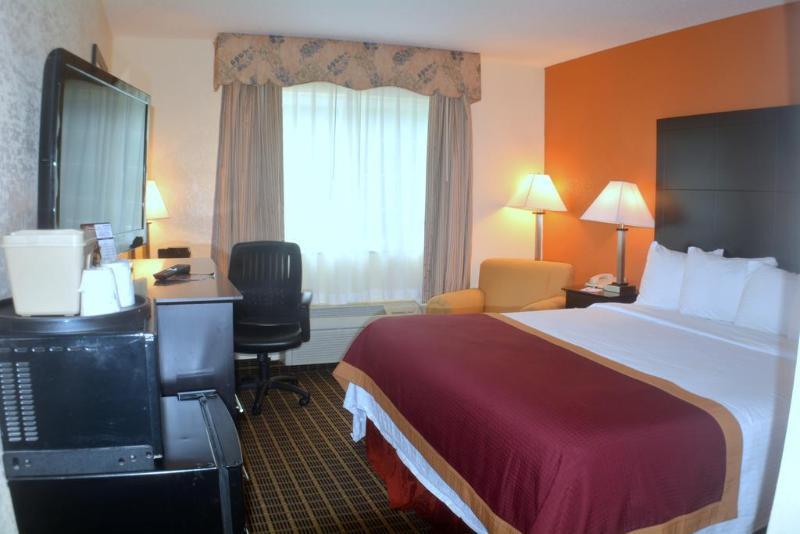 Baymont By Wyndham Muskegon Otel Dış mekan fotoğraf