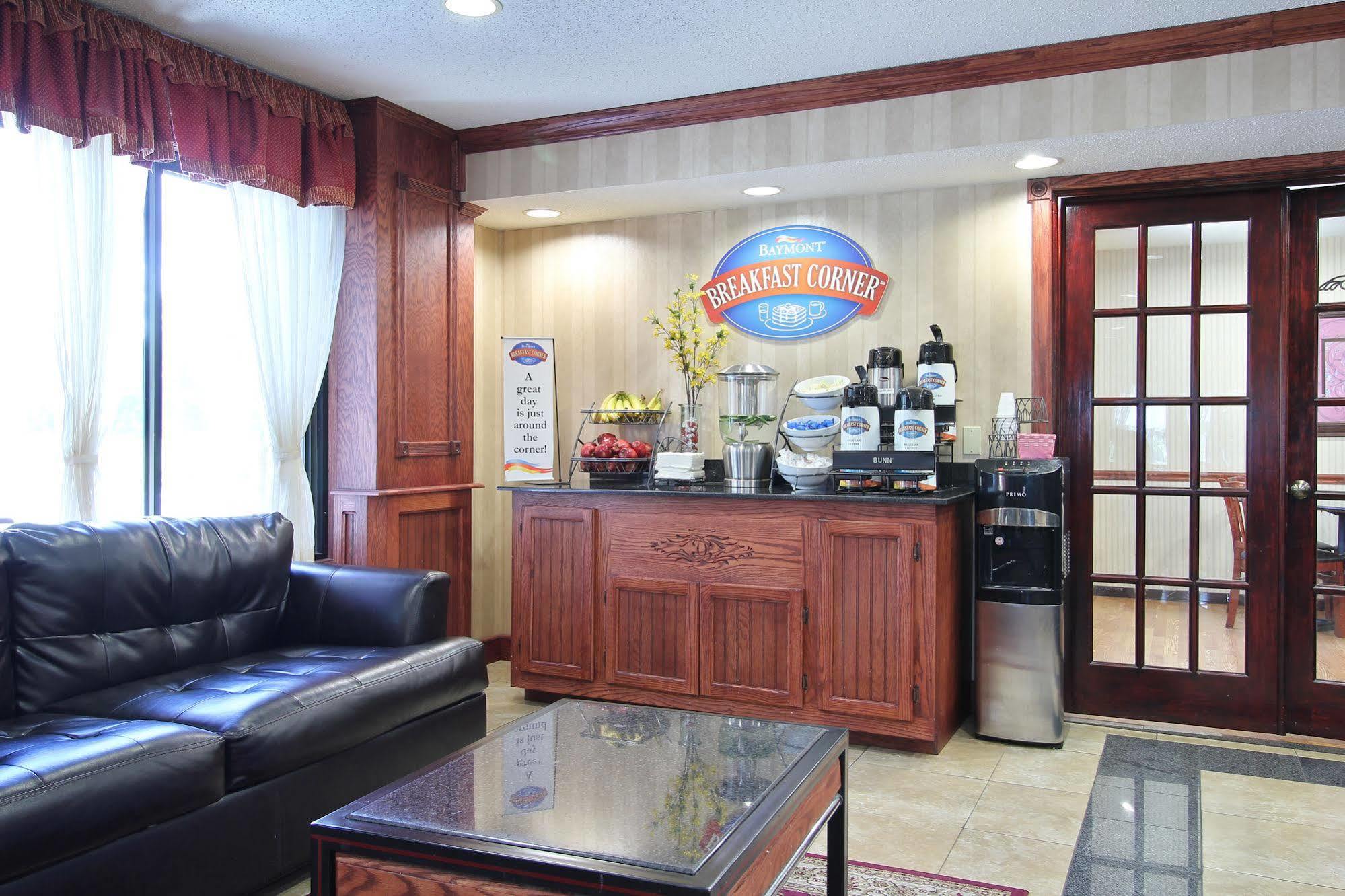 Baymont By Wyndham Muskegon Otel Dış mekan fotoğraf
