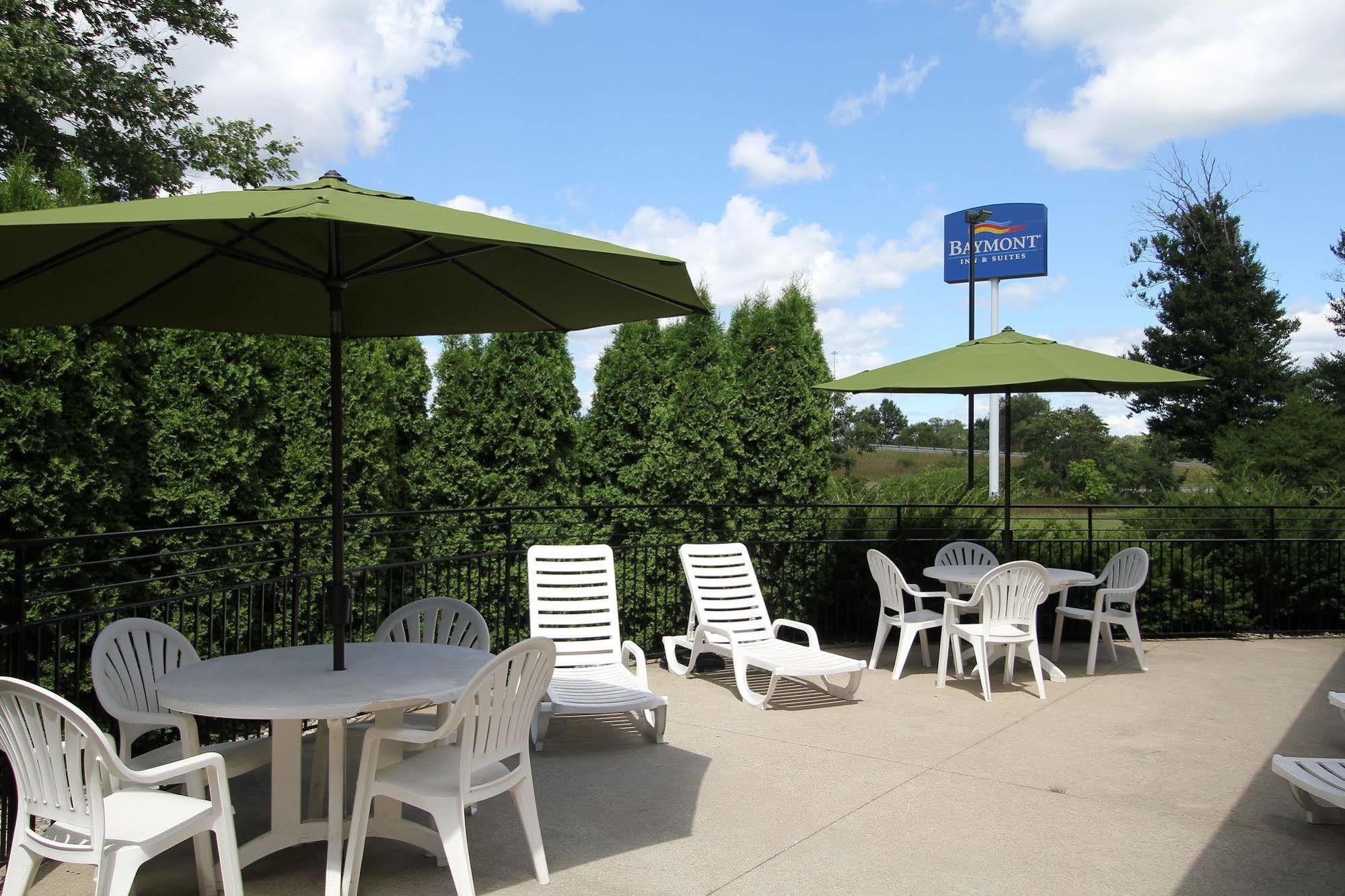 Baymont By Wyndham Muskegon Otel Dış mekan fotoğraf